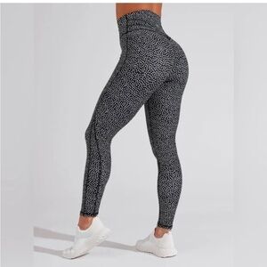 BuffBunny Black and White Patterned Leggings